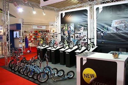 Specialized exhibitions and fairs can also constitute a useful source of information.