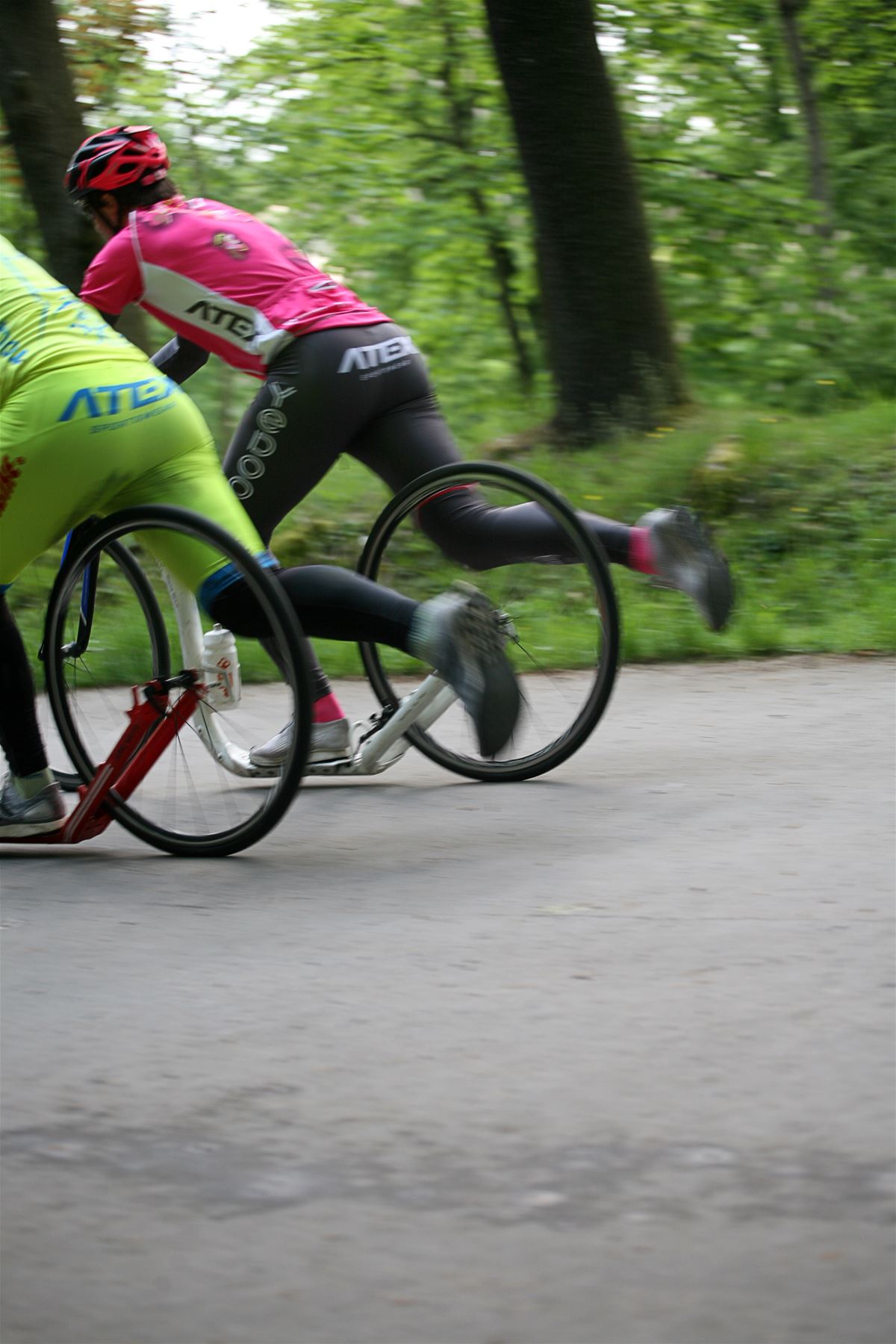When riding uphill, push off shortly and frequently and switch legs often.