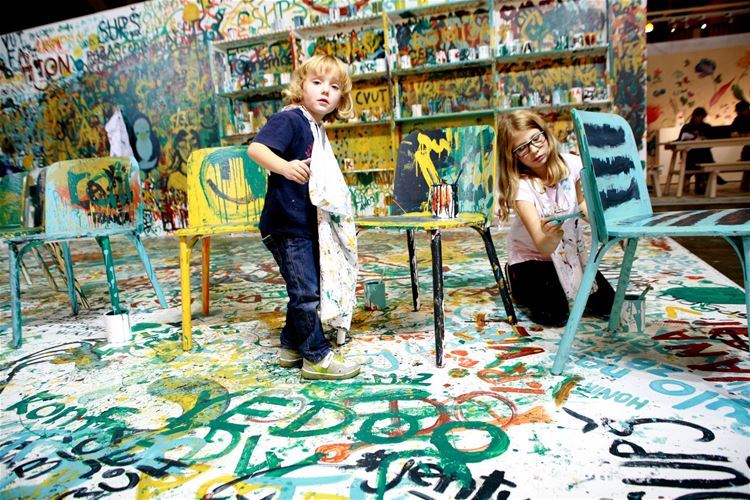 • Ton, bentwood furniture mark transforms the past into the future.