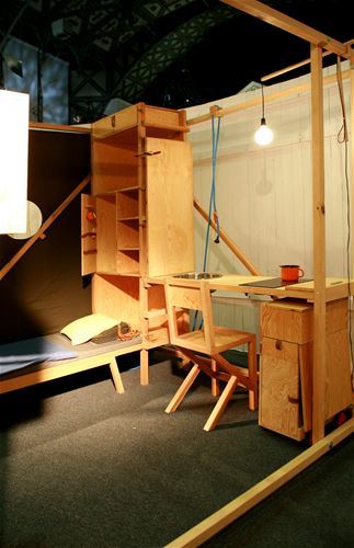 • A conception of living opening questions of mobility, ecology and surrounding ourselves with things.