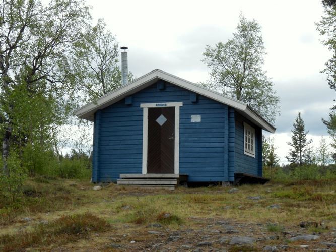 In blue cabins you can spend the night for free.