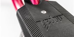 More space for legs means more comfort during the ride. The anti-slip surface ensures safety.