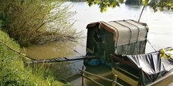 The fish shed on the pontoons served as a dormitory for David.