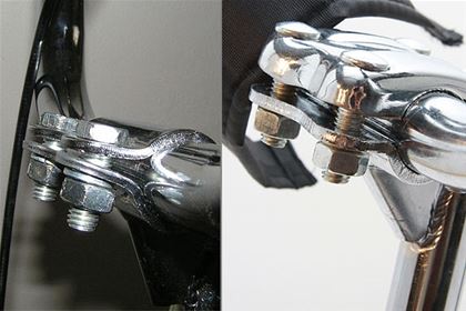 The handle bars must be firmly connected to the stem, when you are riding and especially when trying to stop, they shouldn't get loose and twist around. On the left, you can see how it shouldn't look like, on the right you can see how the handlebars should be solidified.
