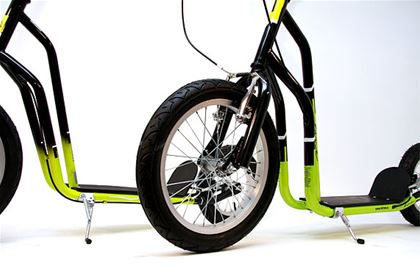 The height of the footstep above ground isn't tested by grade standards, but it is a key factor in making the ride fun and comfortable. The lower the footstep is, the more comfortable.