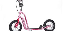 Playful scooter, model Tidit, for children age 5 and older.
