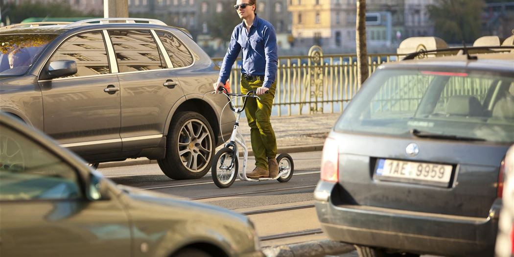 Koloběka se stejně jako kolo neobejde bez kvalitních brzd.