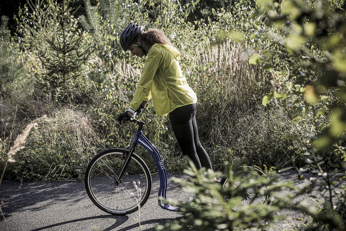 The Yedoo Trexx or the S2620 scooter are suitable when riding for exercise, for example.