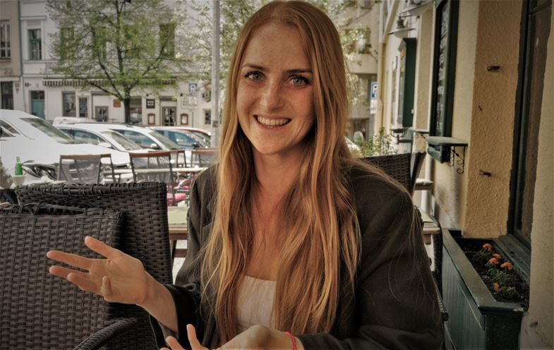 Wer ist Andrea Mokrejšová Yedoo