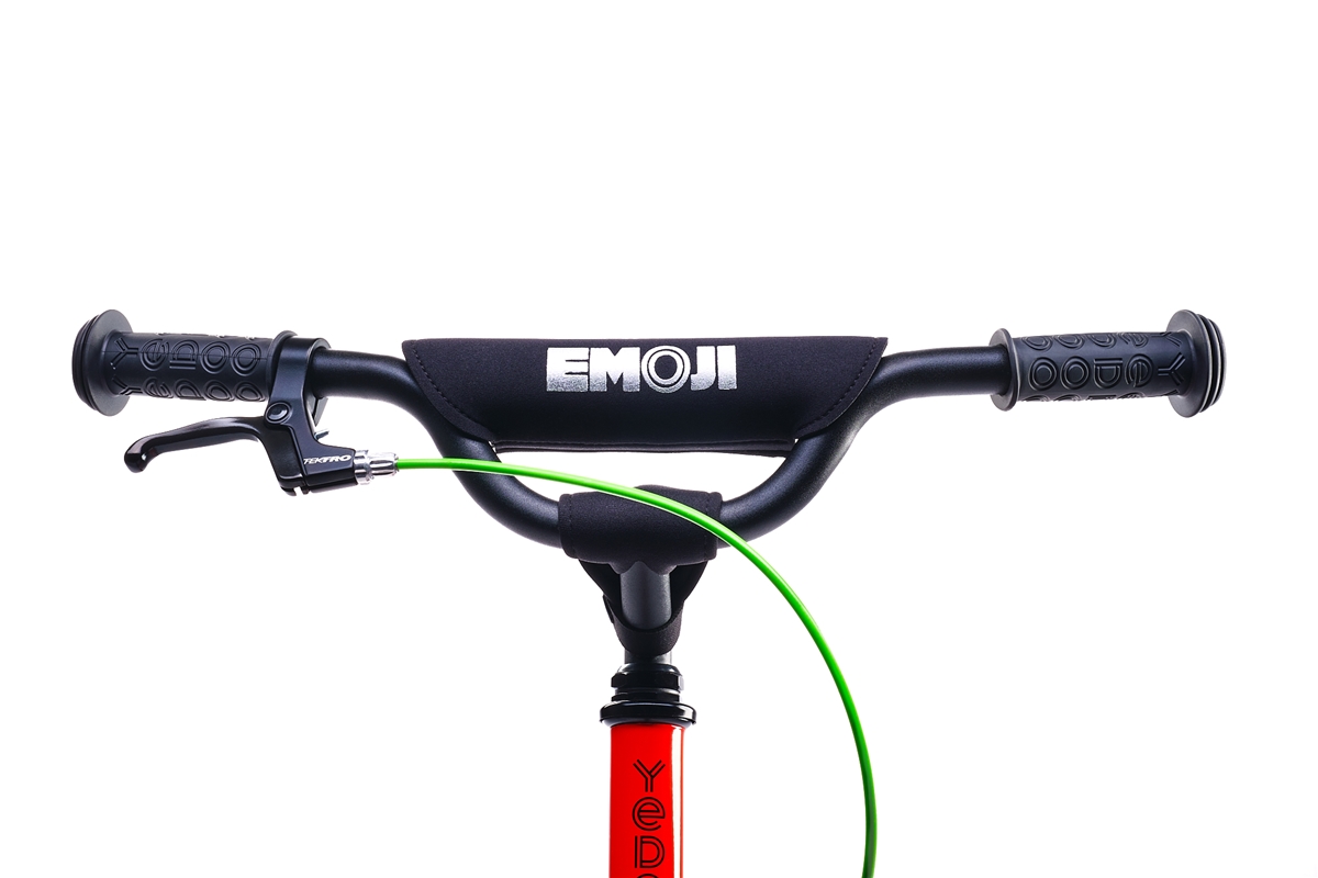 Mau Emoji
