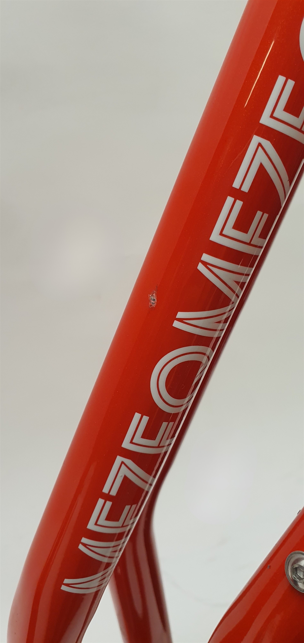 Mezeq RunRun red