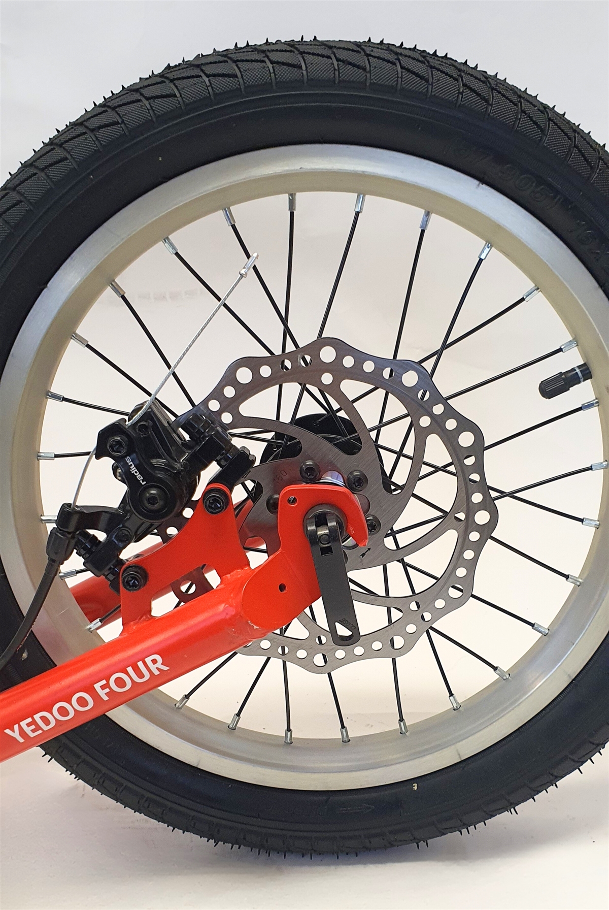 Four Y40 Red