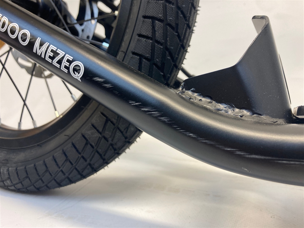 Mezeq Black